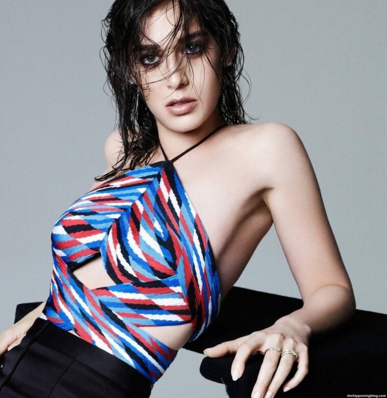 Lizzy Caplan Nude LEAKED The Fappening & Sexy (143 Photos + Possible Porn Video and Sex Scenes)