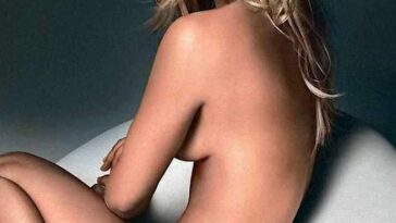 Kaley Cuoco Nude & Sexy Collection – Part 2 (150 Photos)