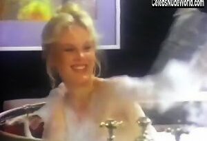 Dorothy Stratten in Playboy's Playmates of the Year: The 80's (1991) Sex Scene