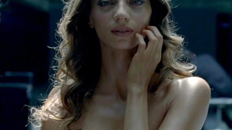 Angela Sarafyan Nude Lesbo Scene In Westworld - FREE VIDEO