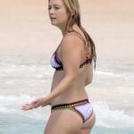Billie Lourd Looks Hot in a Bikini on the Beach in St Barts (7 Photos)