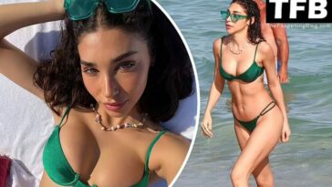 Chantel Jeffries Shows Off Her Sexy Bikini Body on the Beach in Miami (59 Photos)