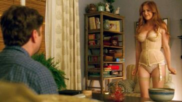 Isla Fisher Sexy Lingerie Scene in 'Keeping Up with the Joneses'
