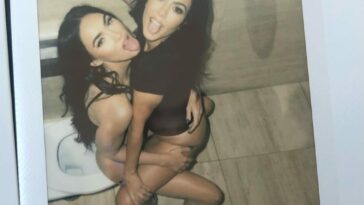 Megan Fox & Kourtney Kardashian Pose Together (3 Photos)