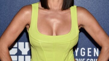 Nikki Bella Flaunts Her Cleavage at NBCUniversal’s 2022 Upfront Press Junket (21 Photos)