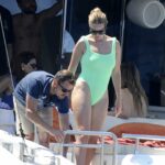 Rosie Huntington-Whiteley & Jason Statham Enjoy a Fun Boat Day in Formentera (71 Photos)