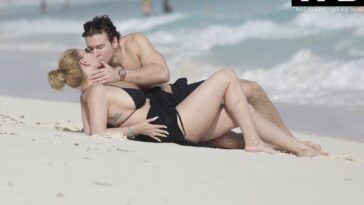 Shanna Moakler Looks Stunning in a Bikini as She Kisses Her Boyfriend on a Beach in Mexico (79 Photos)