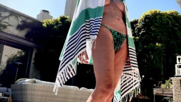 Sharon Stone Topless (2 Photos)
