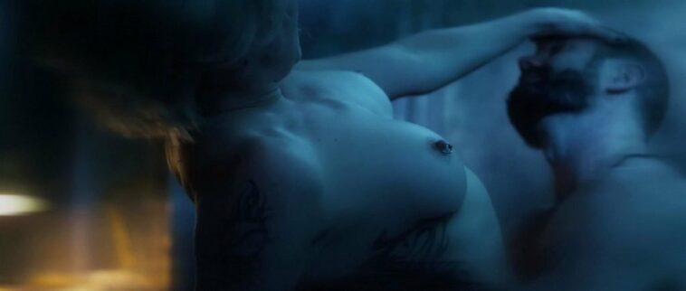 Katie Cassidy Nude – The Scribbler (7 Pics + GIF & Video)