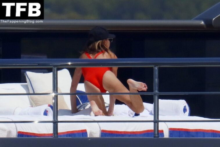 David Beckham & Victoria Beckham Have Fun Aboard a Mega Yacht in Antibes (48 Photos)