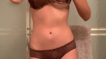Ashley Tervort Sexy Lingerie Bouncing Onlyfans Video Leaked
