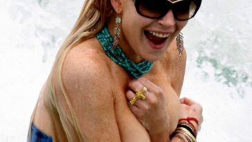 Lindsay Lohan Nude & Sexy Collection - Part 1 (150 Photos)