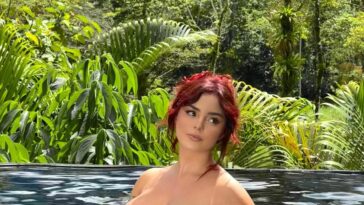 Demi Rose Topless (4 Photos)