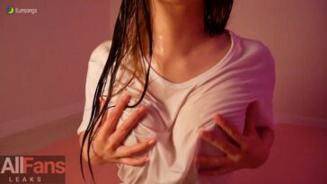 Eunsongs ASMR Wet Boobs Massage Video Leaked - Famous Internet Girls