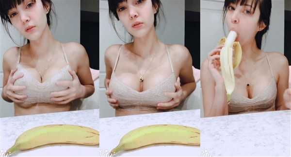 CinCinBear Nude Banana Blowjob Video Leaked - Famous Internet Girls