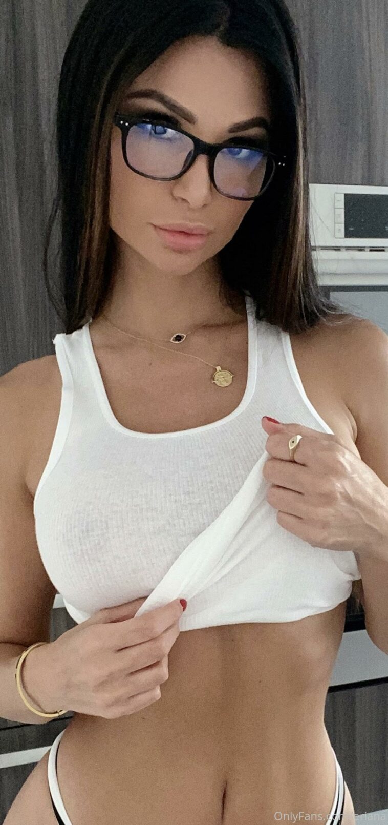 Eriana Blanco Sexy Tank Top Tease Onlyfans Video Leaked