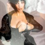 Emily Ratajkowski Nude & Sexy Mix (14 Photos)