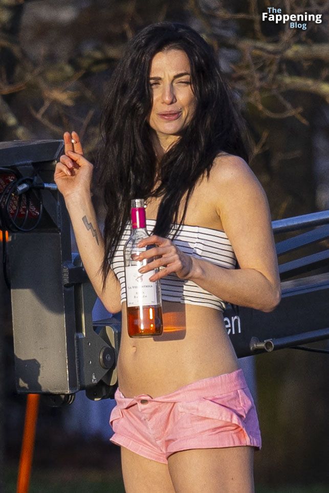 Marisa Abela Swigs from a Bottle of Rosé as She and Jack O’Connell Kiss in Primrose Hill (74 Photos)