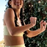 Charli D'Amelio Sexy Midriff Skirt Dance Video Leaked