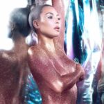 Kim Kardashian Nude & Sexy Collection – Part 9 (150 Photos)