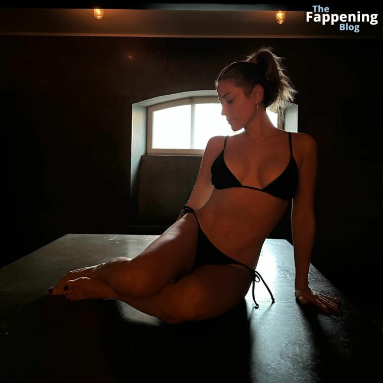 Kristin Cavallari Sexy (5 Photos)