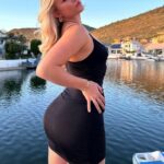 Katie Sigmond Sexy (33 Photos)