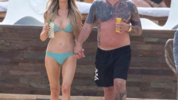 Christina Hall & Joshua Hall Soak Up the Sun on Beach Getaway in Los Cabos (31 Photos)