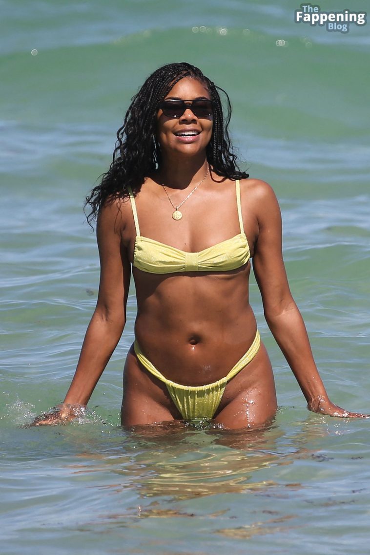 Gabrielle Union Looks Amazing in a Bikini on the Beach in Miami (48 Photos)
