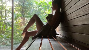 Rosie Huntington-Whiteley Hot (8 New Photos)