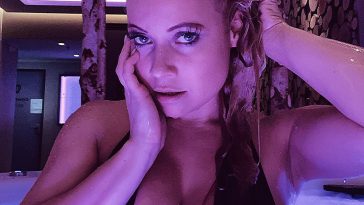 Steffi Landerer Topless & Sexy (15 Photos)