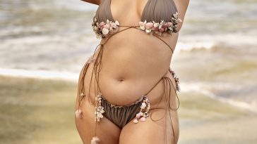 Sixtine Sexy – Sports Illustrated Swimsuit 2023 (46 Photos)