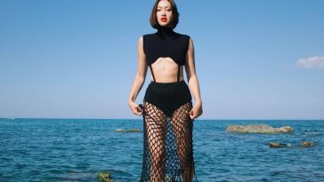 Tiffany Hsu Sexy (2 Photos)