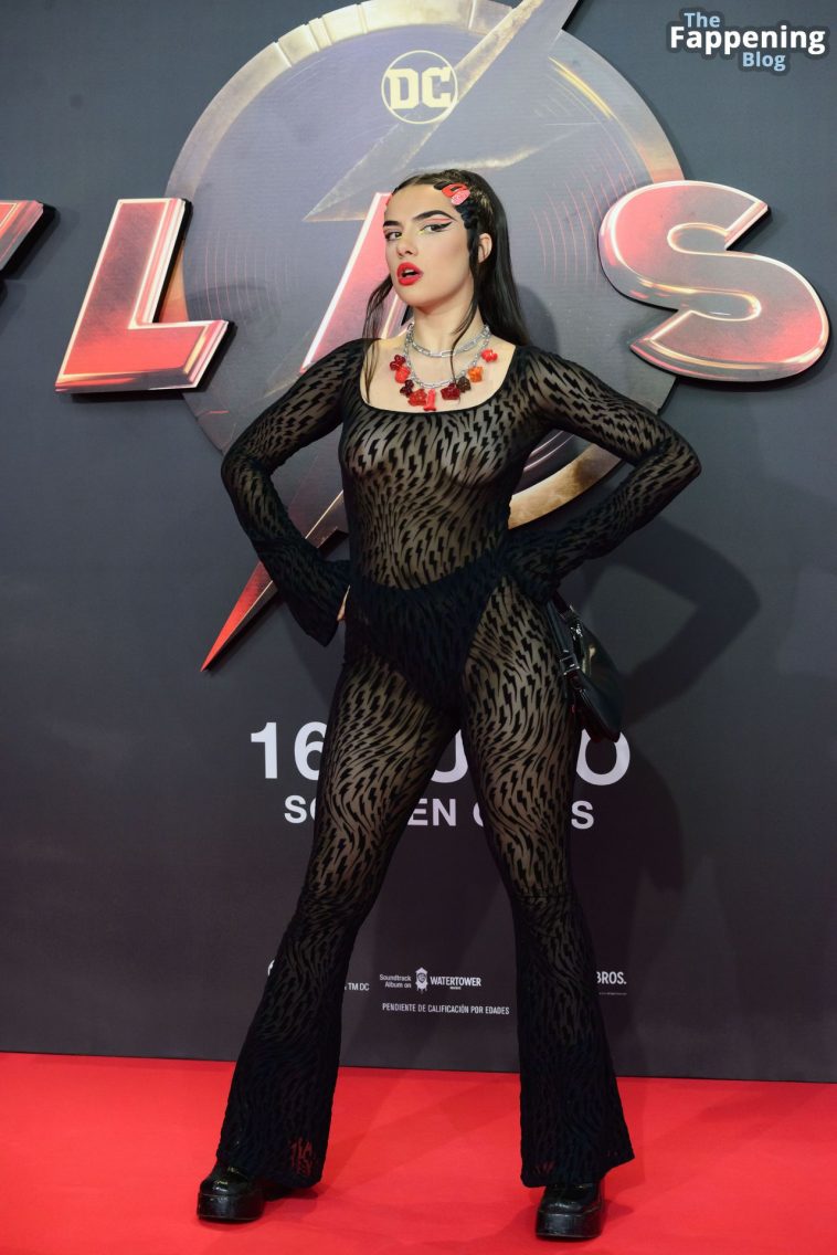 Marta Sango Flashes Her Nude Tits at the Premiere of “The Flash” (3 Photos)