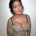 Salma Hayek Sexy (8 Photos)