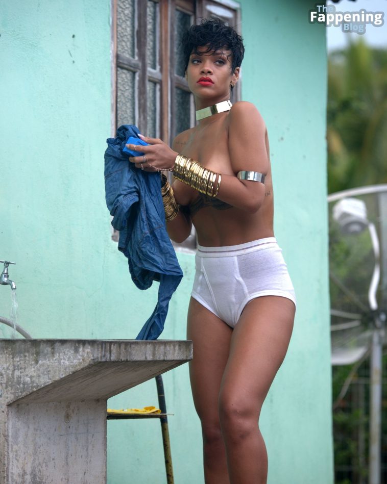 Rihanna Nude & Sexy - Vogue Brazil (64 New Outtake Photos)