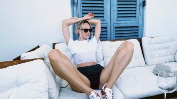 Candice Swanepoel Shows Off Her Sexy Legs (3 Photos)