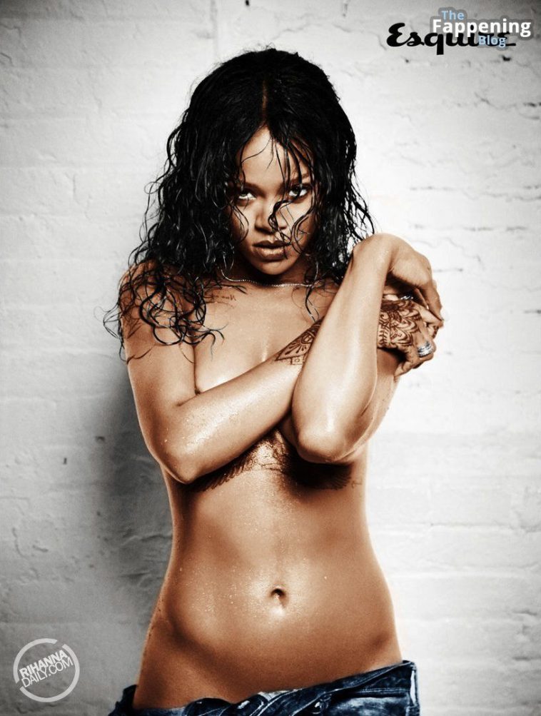 Rihanna Nude & Sexy Collection - Part 10 (150 Photos)