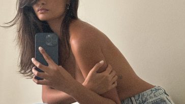 Gizele Oliveira Topless (8 Photos)