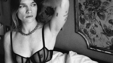 Eva Biechy Nude & Sexy (11 Photos)