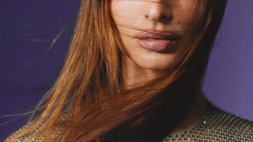 Emily Ratajkowski Sexy - Glamour UK (10 Photos)