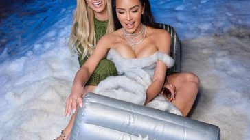 Paris Hilton & Kim Kardashian Pose Together at the Event (6 Photos)