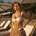 Kara Del Toro Flaunts Her Sexy Bikini Body on the Beach (10 Photos)