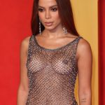 Anitta Displays Her Nude Breasts at the Vanity Fair Oscar Party (9 Photos)